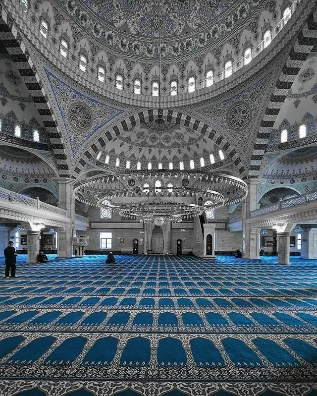 mosque carpet